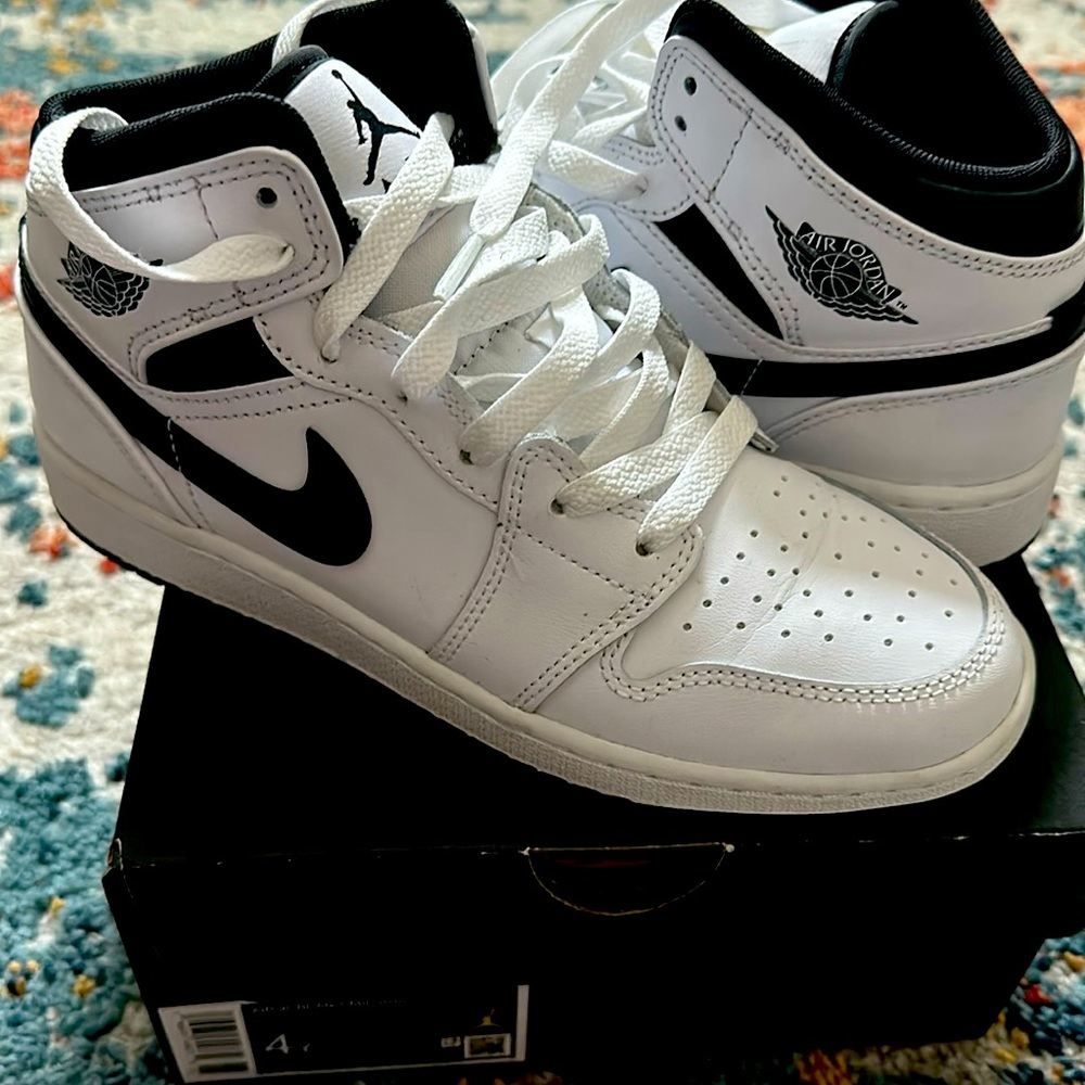 Jordan Kids White and Black Sneakers